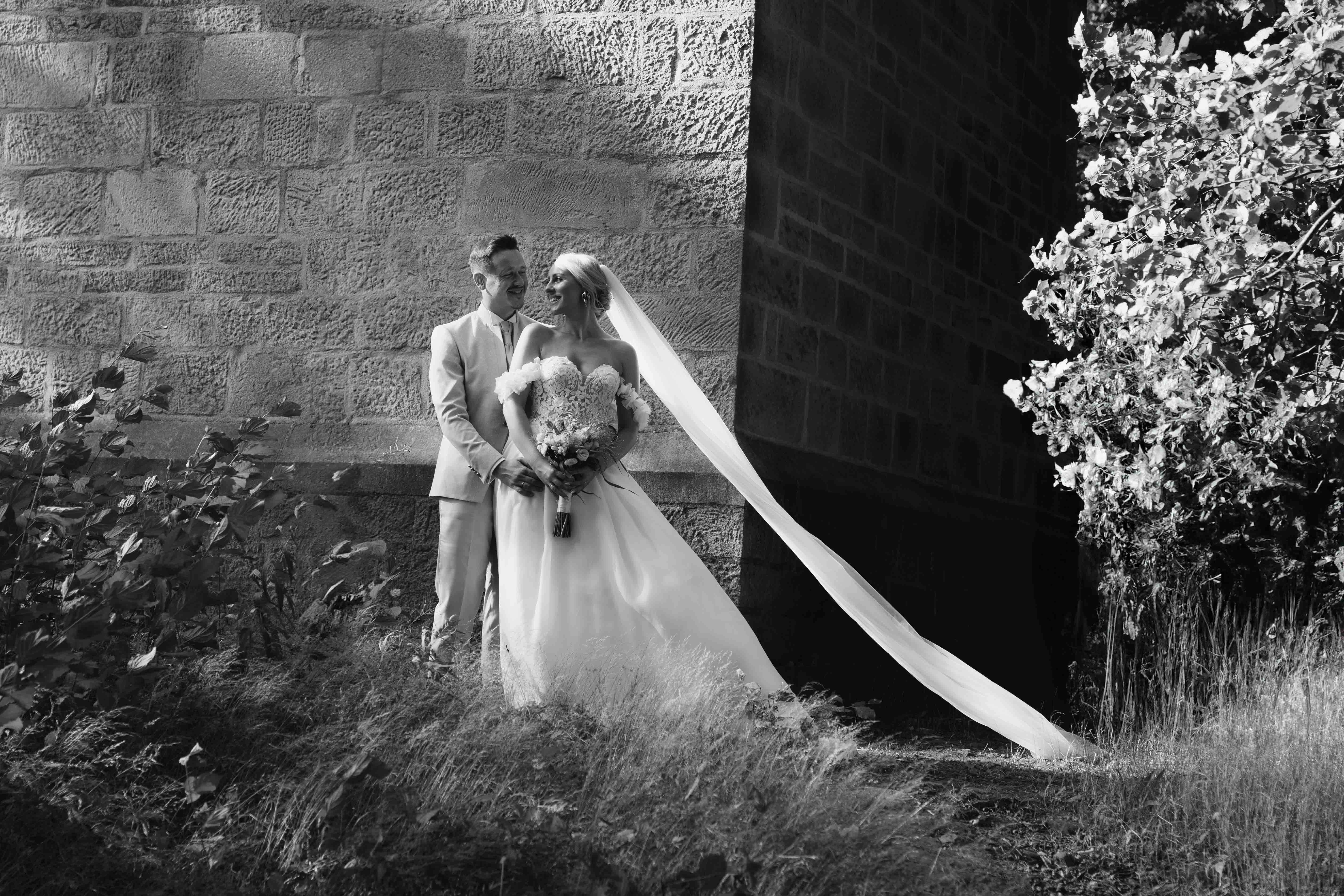 Hochzeitsfotograf Saskia & Kevin – erster Tanz des Brautpaars
